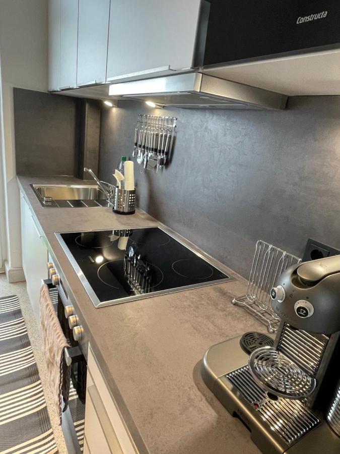 Schoene Grosse 4 Zimmer-Altbauwohnung Kiel Exteriör bild