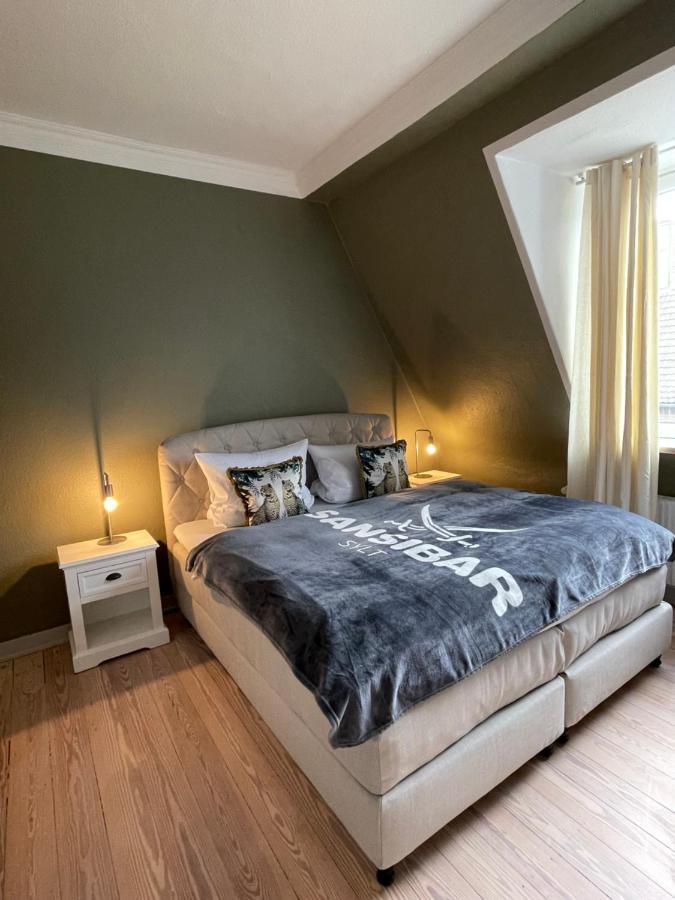 Schoene Grosse 4 Zimmer-Altbauwohnung Kiel Exteriör bild